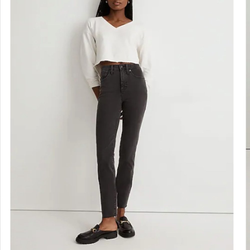 LIKE NEW Madewell Tall Stovepipe Jeans in Banberry Wash: Raw-Hem Edition| Sz 33T